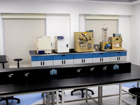 Aropson Pelaa Pokeria: Pelin Säännöt, Strategiat Ja Parhaat Vinkit