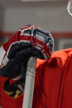 Intihar Pokeri: Pelistrategiat, Riskit Ja Pelaajien Mielenterveys